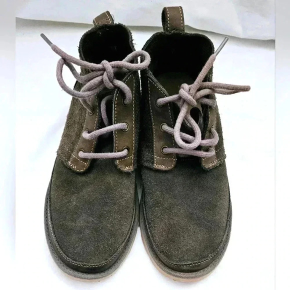 UGG Neumal GREY SUEDE HIGH TOP Unisex SHOES SIZE US 5 S/N 1020369 - Picture 3 of 9